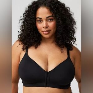 Torrid Dream Wireless Front Close Bra Size 44B